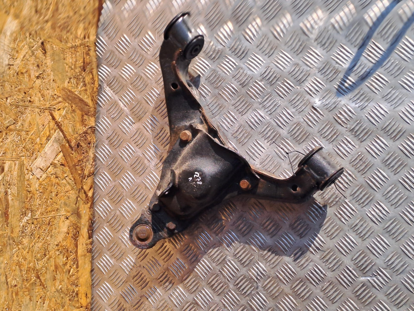 ebay-src:https://i.ebayimg.com/00/s/mtiwmfgxnjaw/z/ifmaaoswgc9ofzuj/$_57.jpg