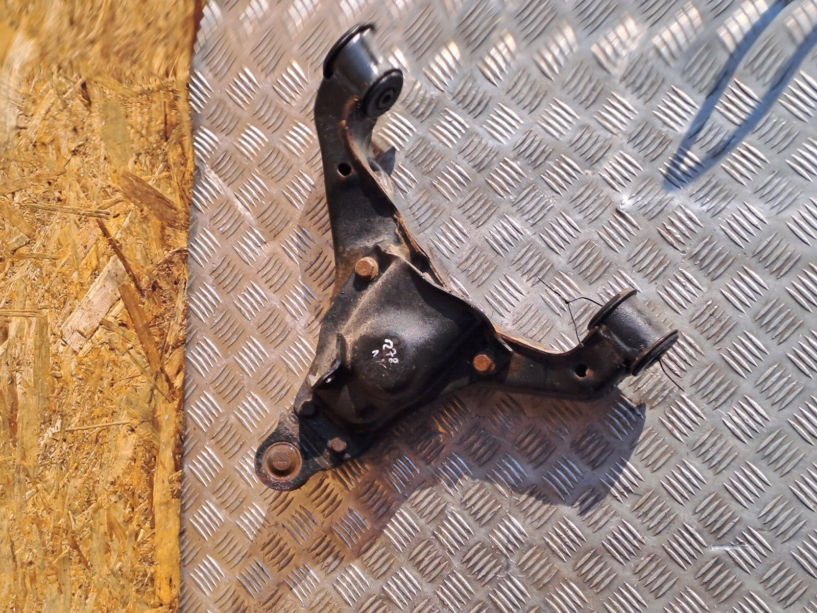 ebay-src:https://i.ebayimg.com/00/s/mtiwmfgxnjaw/z/ifmaaoswgc9ofzuj/$_57.jpg