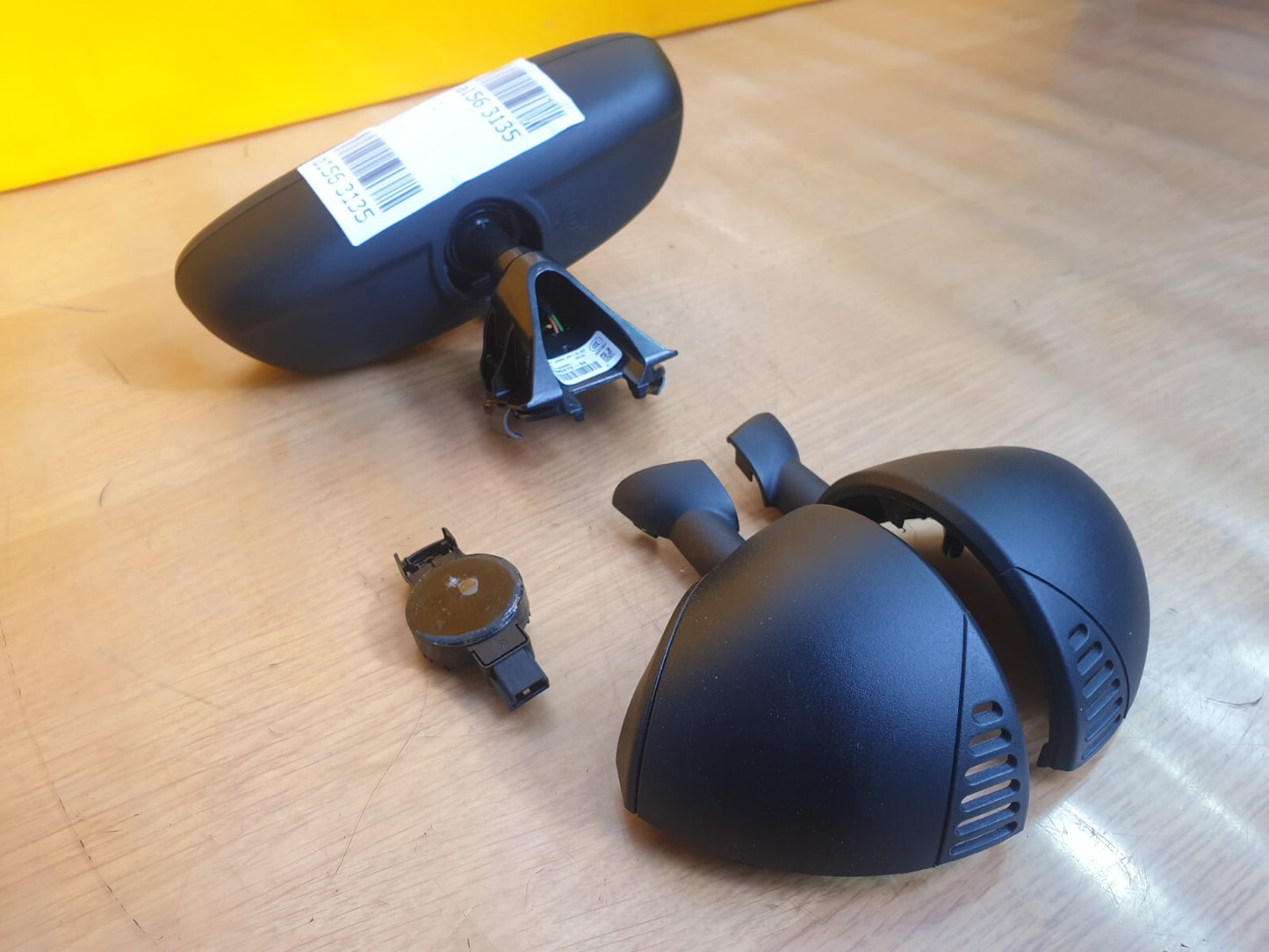 ebay-src:https://i.ebayimg.com/00/s/mtiwmfgxnjaw/z/jb0aaoswrrjl~aud/$_57.jpg