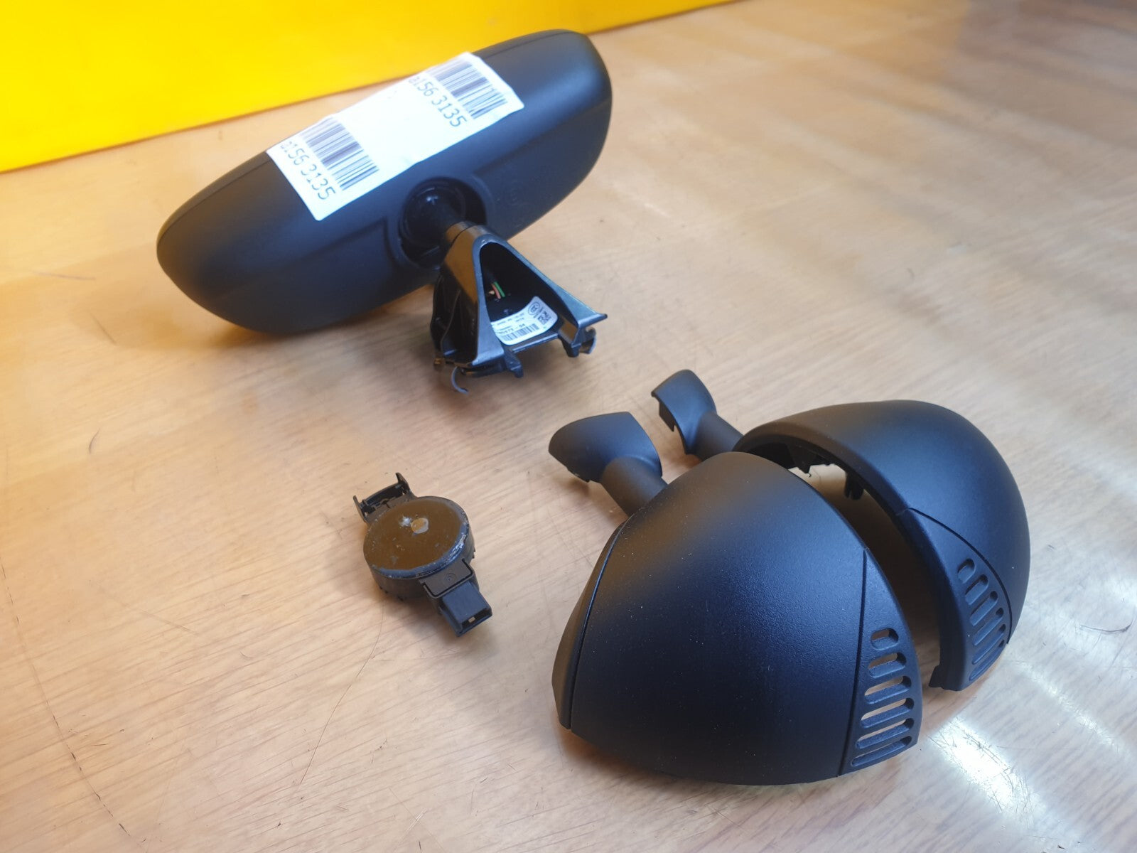 ebay-src:https://i.ebayimg.com/00/s/mtiwmfgxnjaw/z/jb0aaoswrrjl~aud/$_57.jpg