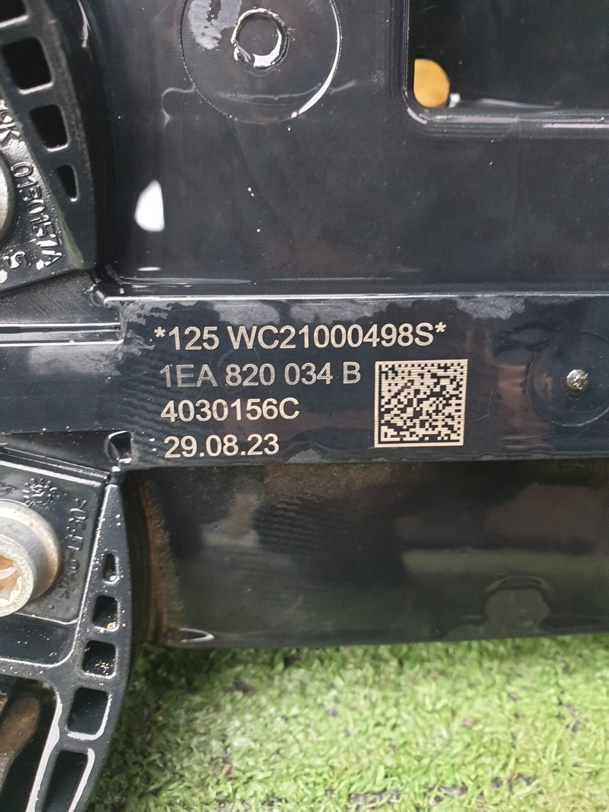 ✅2023 AUDI Q4 E-TRON INVERTER BRACKET 1EA805211B + WARRANTY A206 - Image 9