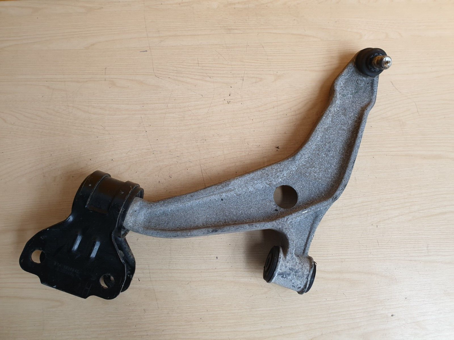 FORD TRANSIT CONNECT FRONT LEFT WISHBONE PASSENGER SIDE 1902342 KV6C3A262 X00 - Image 3