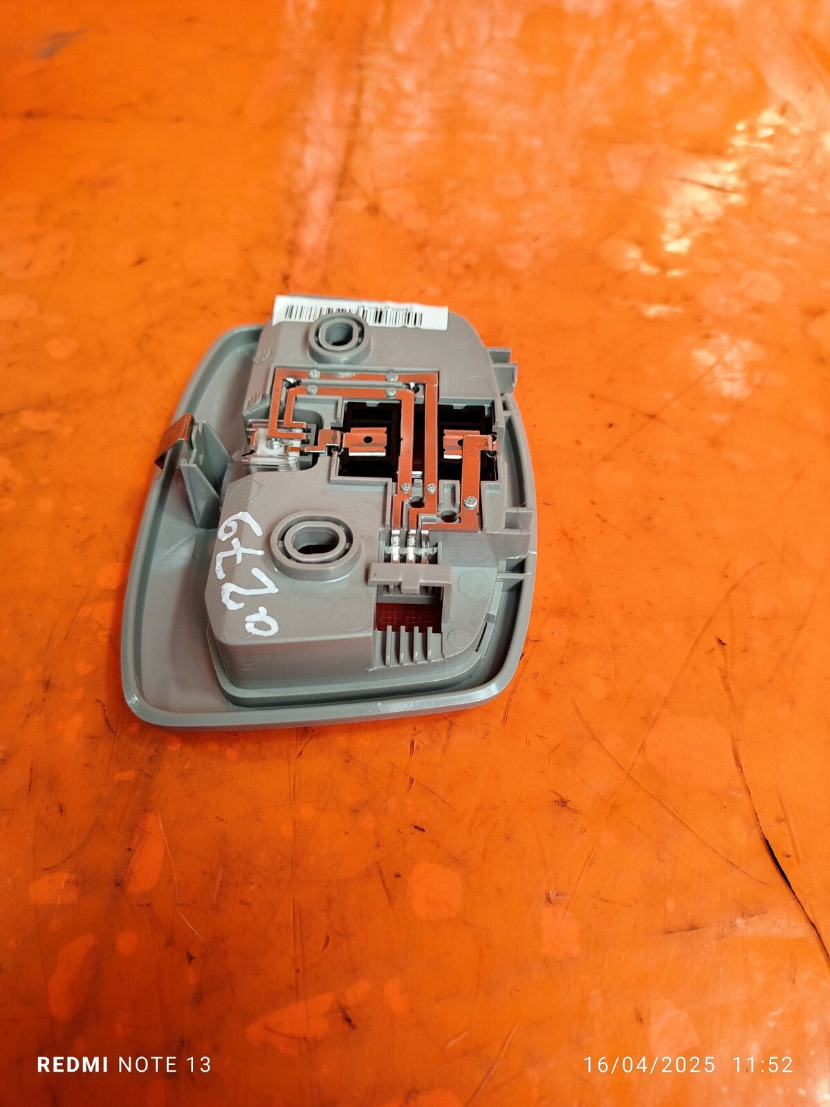 ✅Ssangyong Tivoli Ex 2016 1.6 Diesel REAR INTERIOR ROOF LIGHT 83720-34000 A279 - Image 8