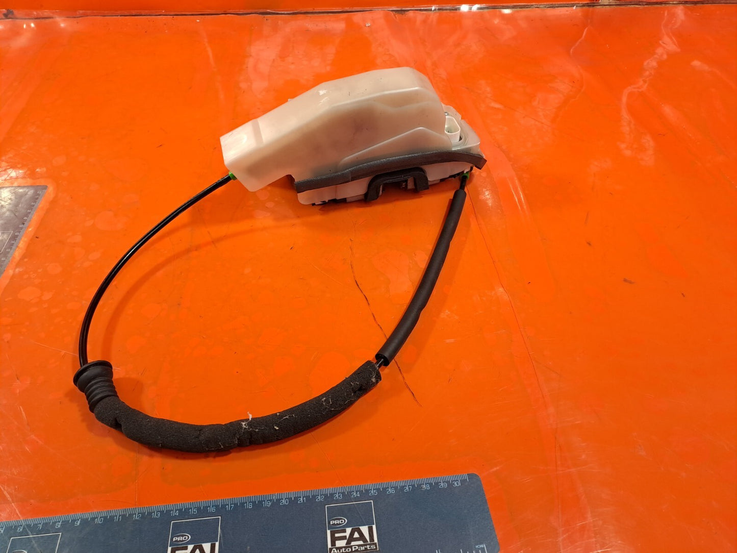 ✅2020 TESLA MODEL 3 LONG RANGE FRONT RIGHT DOOR LOCK 106896300M + WARRANTY A266 - Image 11