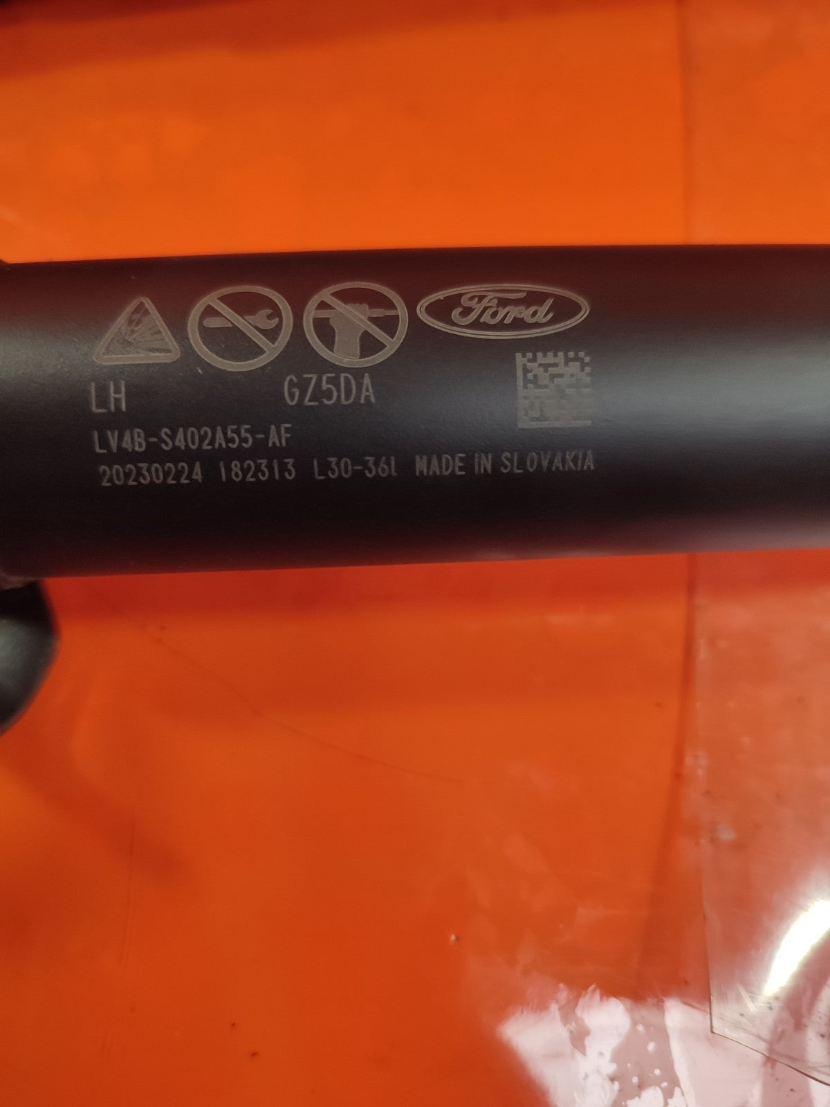 ✅FORD KUGA St-LINE 1.5 PETROL 2024 ELECTRIC TAILGATE BOOT STRUTS LV4BS402A55AF - Image 8