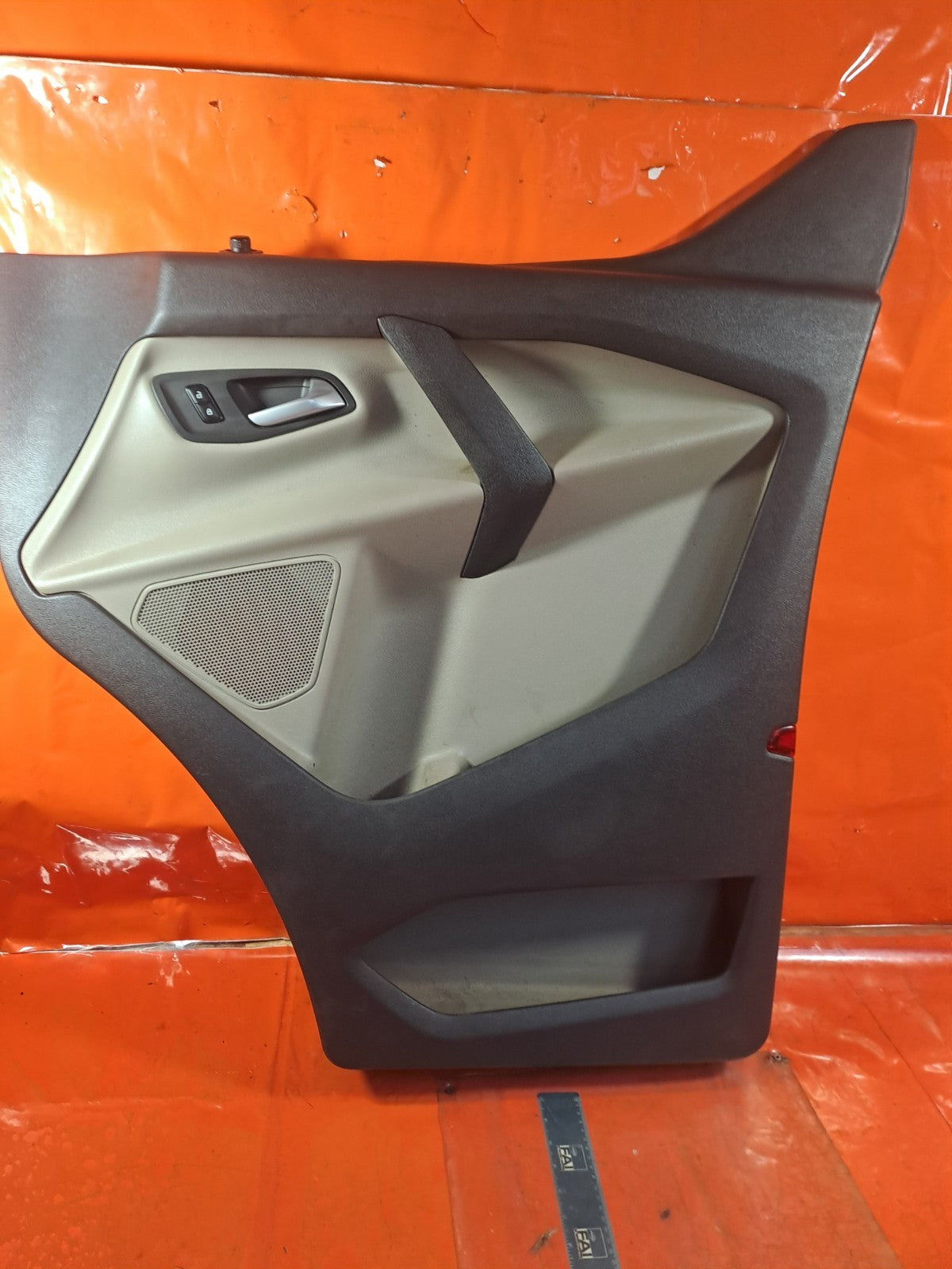 ✅FORD TRANSIT CUSTOM 2.2 DIESEL 2013 FRONT RIGHT DOOR CARD BK21V23942 A350 - Image 6