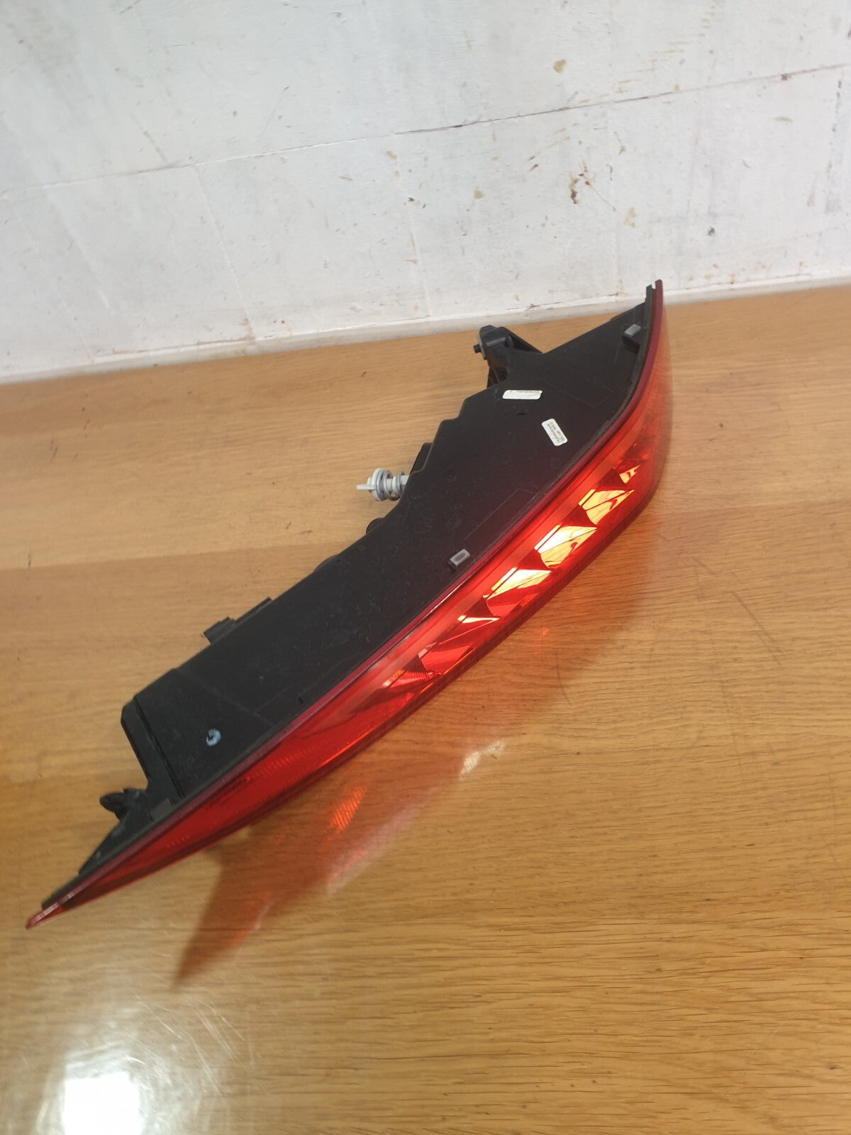 ✅2017 JAGUAR F-PACE X761 3.0P REAR RIGHT OUTER TAIL LIGHT HK83-13404-AE A196 - Image 9