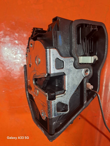 ✅BMW F23 218D 2.0 DIESEL 2019 FRONT RIGHT DOOR LOCK 7202150 Warranty A344 - Image 6