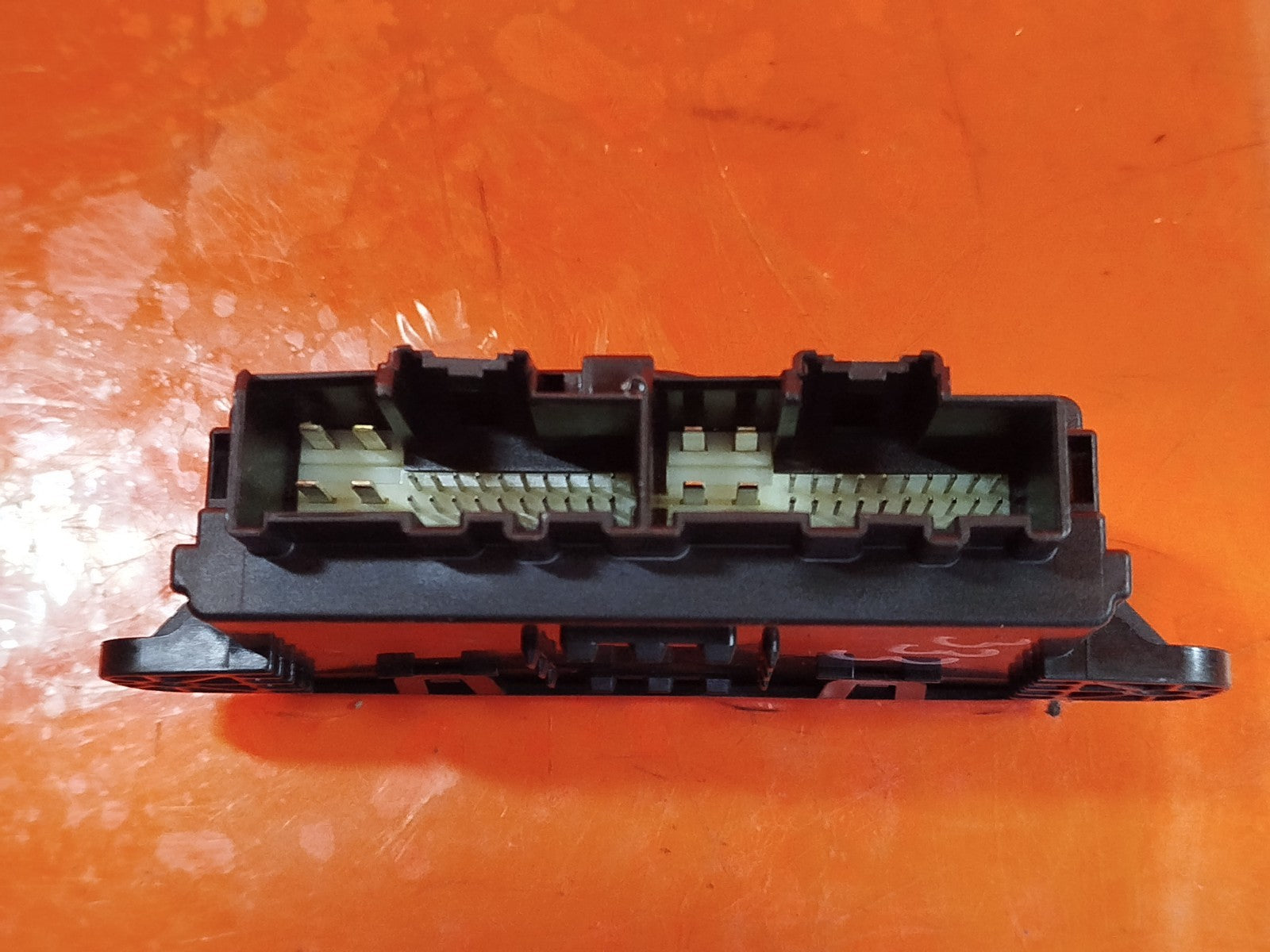 ebay-src:https://i.ebayimg.com/00/s/mtiwmfgxnjaw/z/cmeaaeswb9fpd2~4/$_57.jpg