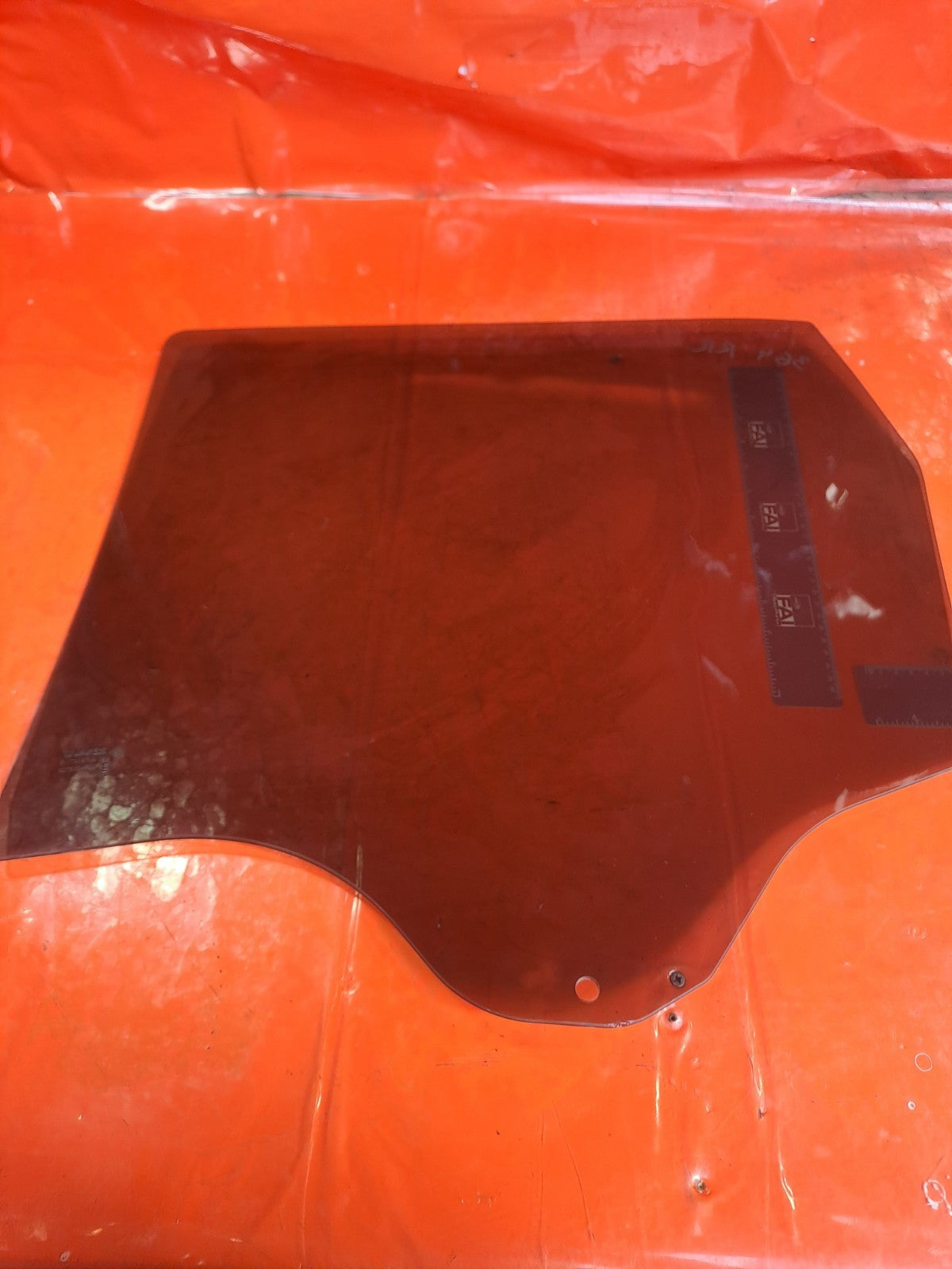 ✅DACIA DUSTER JOURNEY 1.3 PETROL 2024 REAR RIGHT WINDOW GLASS 43R-006723 A364 - Image 3