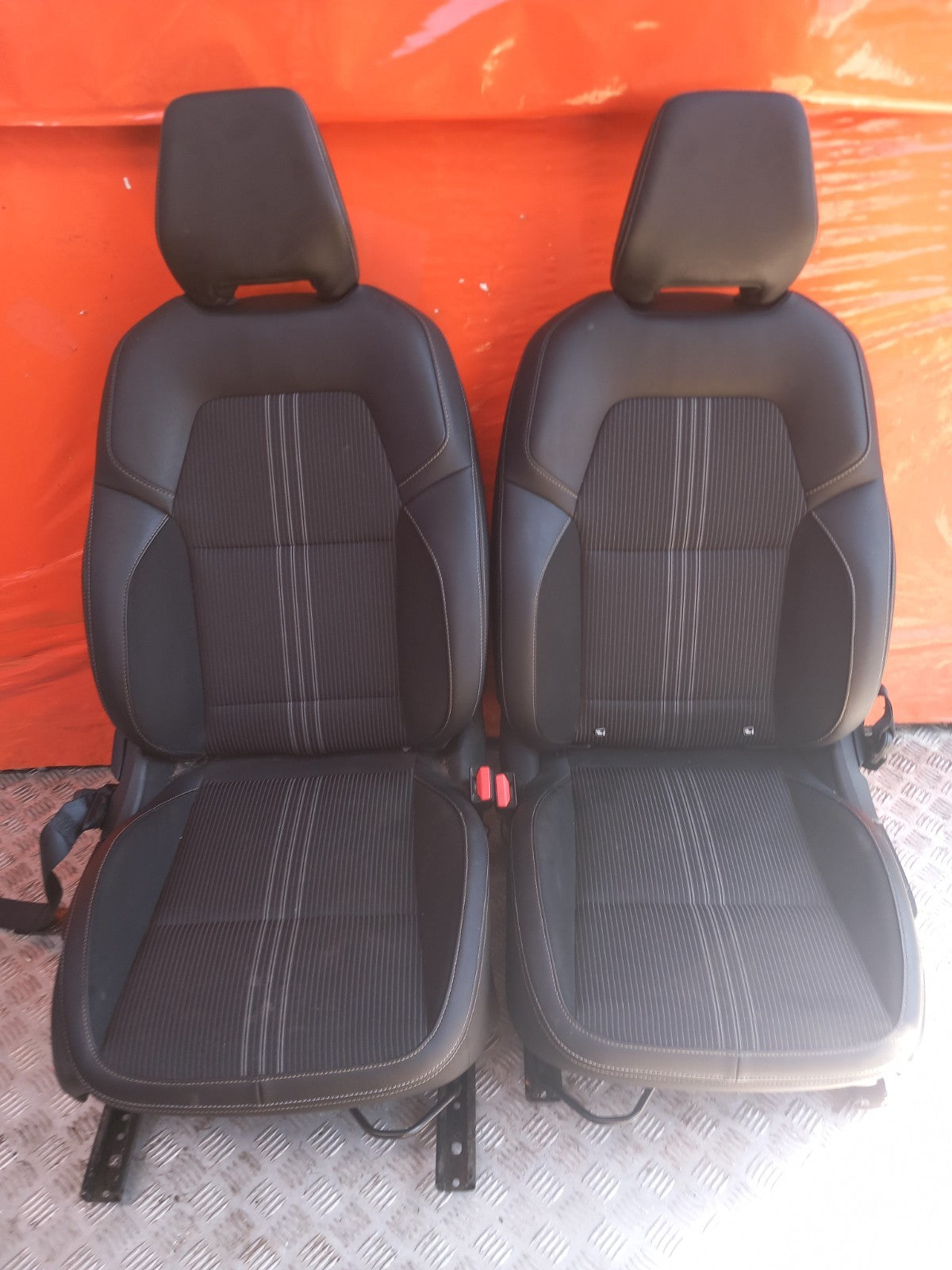 ebay-src:https://i.ebayimg.com/00/s/mtywmfgxmjaw/z/wbeaaeswdtxqp1bb/$_57.jpg