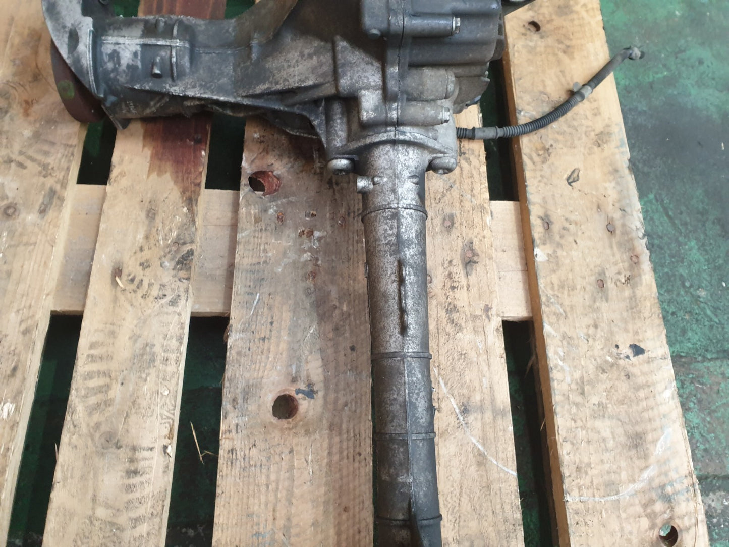 LAND ROVER DISCOVERY 4 2015 3.0 DIESEL FRONT AUTOMATIC DIFFERENTIAL 4460310 A220 - Image 11