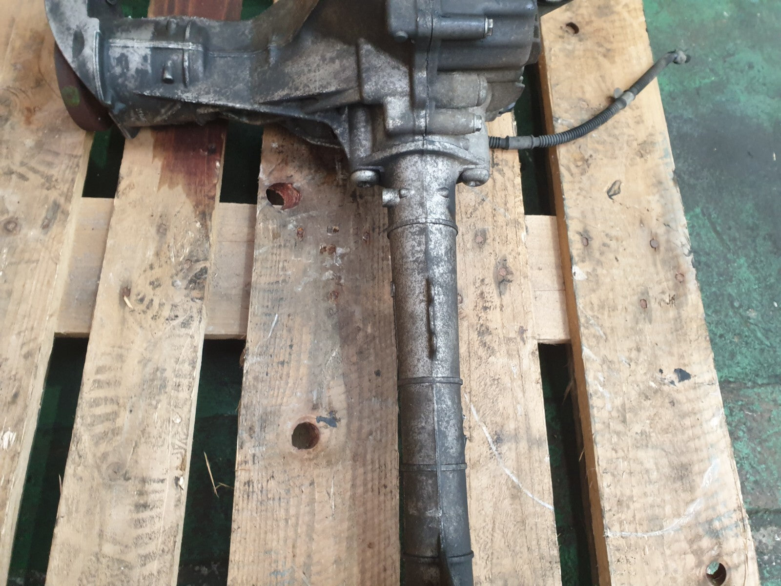 LAND ROVER DISCOVERY 4 2015 3.0 DIESEL FRONT AUTOMATIC DIFFERENTIAL 4460310 A220 - Image 11