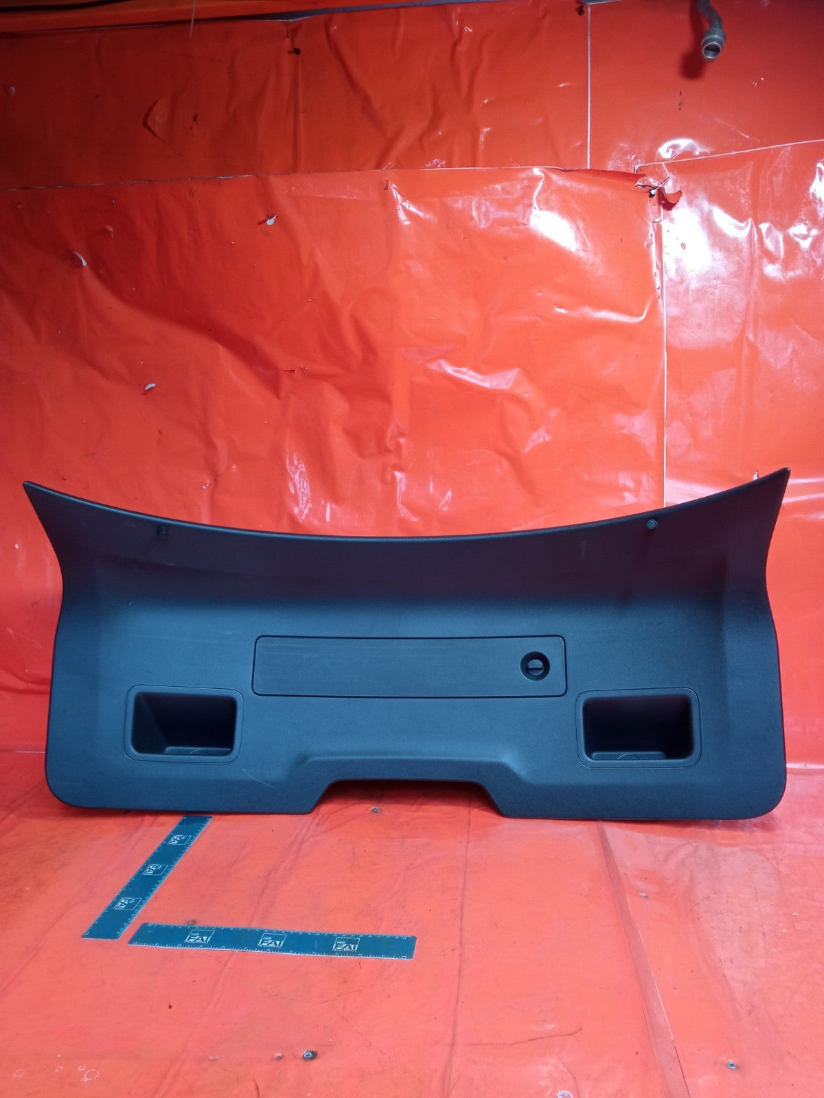 ✅Jaguar I-Pace Ev400 X590 2020 Tailgate Trim Cover J9D310B812DE Warranty A375 - Image 2