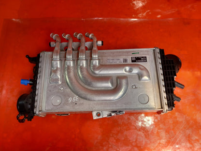 Land Rover Defender L663 3.0 Diesel 2025 Intercooler Radiator K6D36K775BH A396 - Image 2