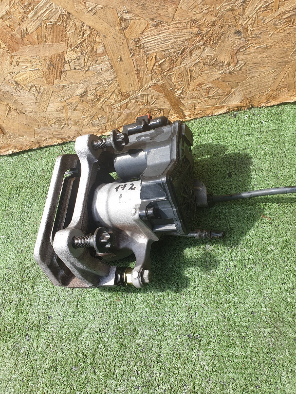 ✅2022 TESLA MODEL Y REAR LEFT BRAKE CALIPER 335-20 + WARRANTY A172 - Image 9