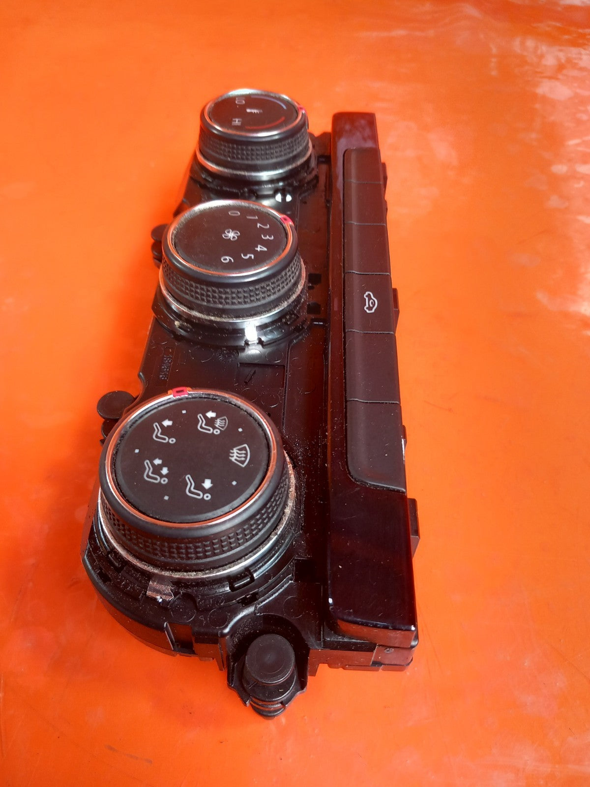 ebay-src:https://i.ebayimg.com/00/s/mtywmfgxmjaw/z/bgeaaesws~pquijz/$_57.jpg