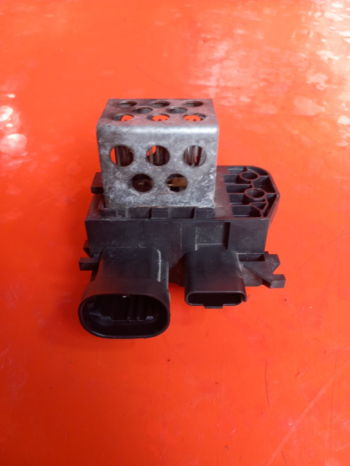 ebay-src:https://i.ebayimg.com/00/s/mtywmfgxmjaw/z/bu4aaesw5ahqv08w/$_57.jpg
