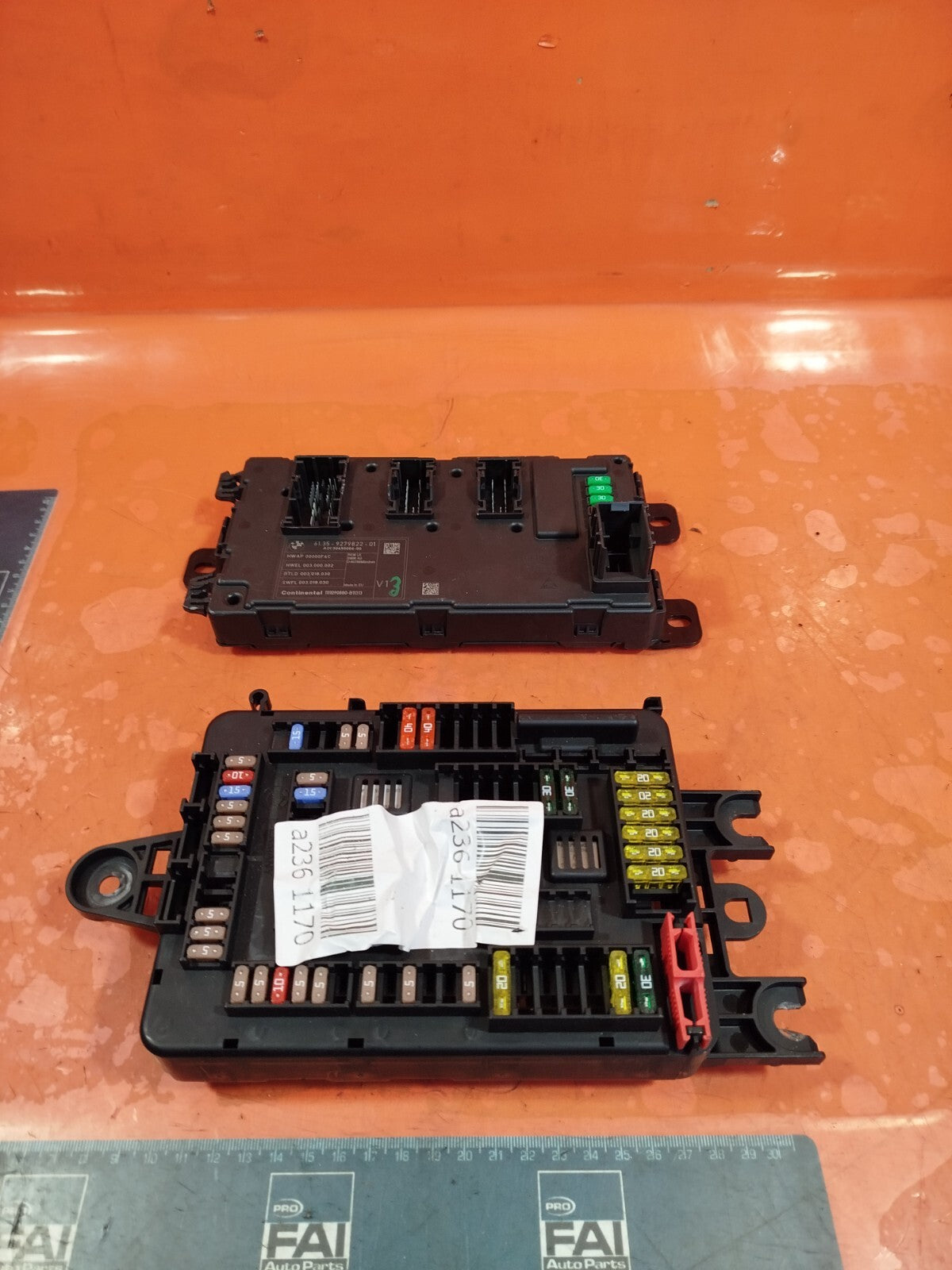 ✅BMW 116D F20 2.0 Diesel 2011 REAR BCM BODY CONTROL MODULE&FUSE BOX 9279822-01 - Image 10