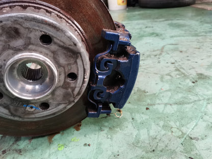 MERCEDES C200 W205 2.0 PETROL 2015 REAR RIGHT SUSPENSION LEG A2054232098 A048 - Image 5