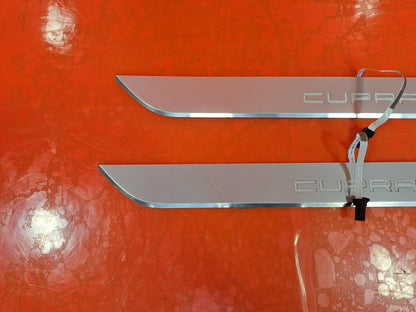 Cupra Leon VZ2 2023 1.4 Petrol FRONT SILL STEP TRIM PAIR 5FA947417E Warranty - Image 4