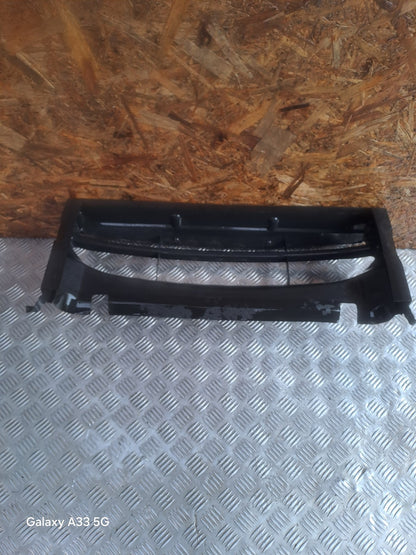 ✅BMW 1 Series F21 Sport 2016 Radiator Air Duct Lower Panel 7383771  A122 - Image 3
