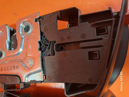 ✅MERCEDES W176 W246 REAR LEFT RIGHT SEAT LOCK SET A2469200172 A2469200272 xAA - Image 5