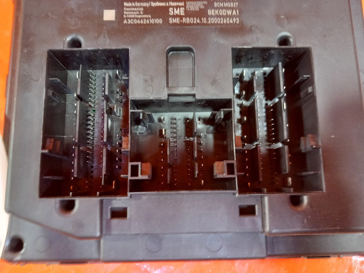 2021 VW Transporter T30 ECU Lock Set 2Q0937090C Warranty A410 - Image 6