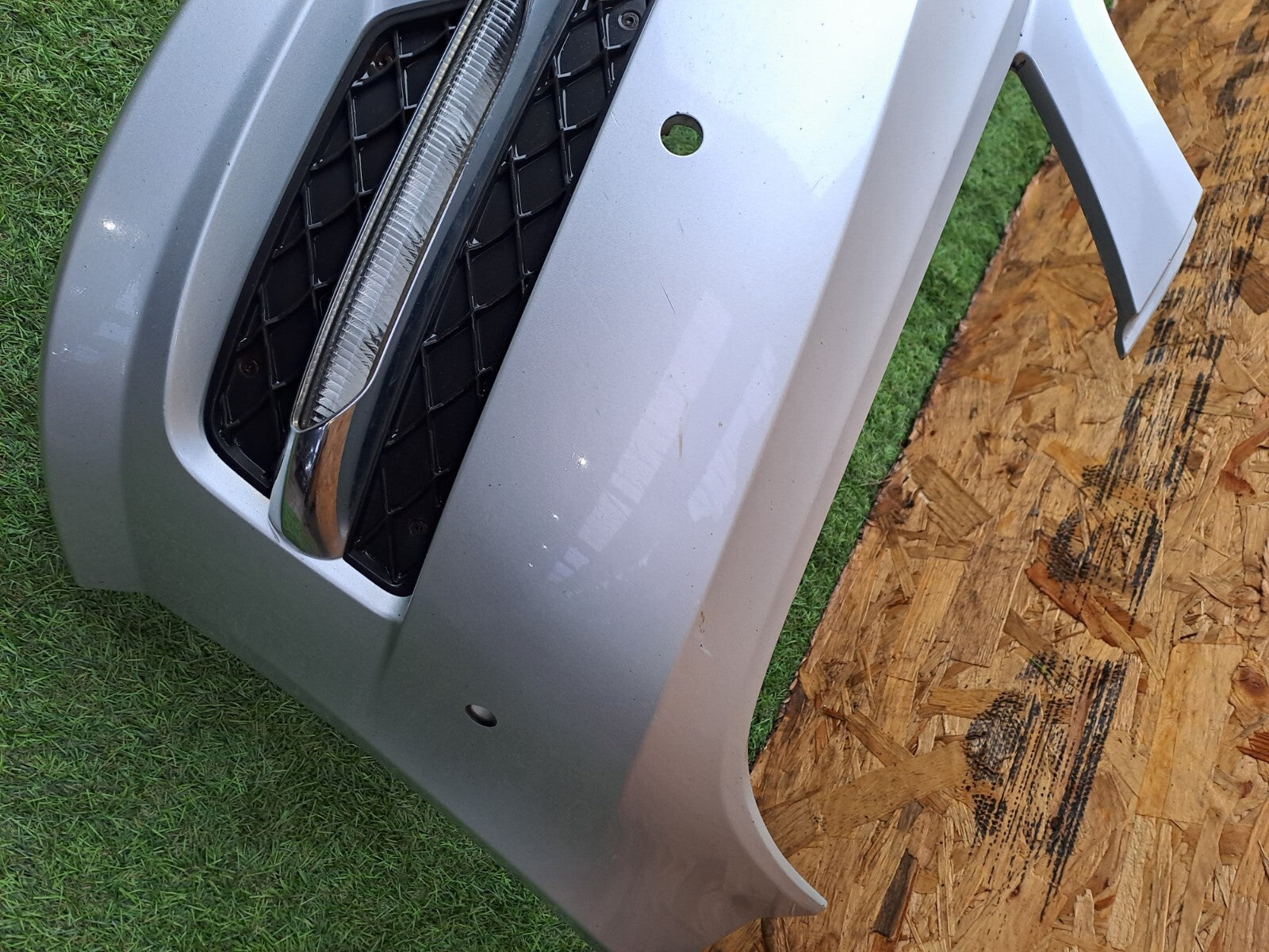 MERCEDES W204 C220 AMG SPORT 2.1 DIESEL 2012 FRONT BUMPER SILVER Warranty A238 - Image 10