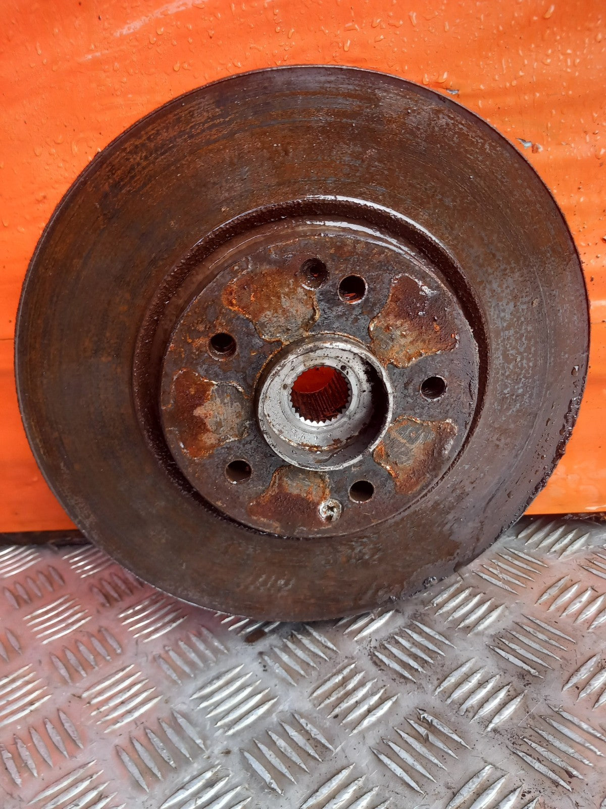 Ssangyong Korando Elx 4X4 Diesel 2018 Front Right Wheel Hub Warranty A329 - Image 7