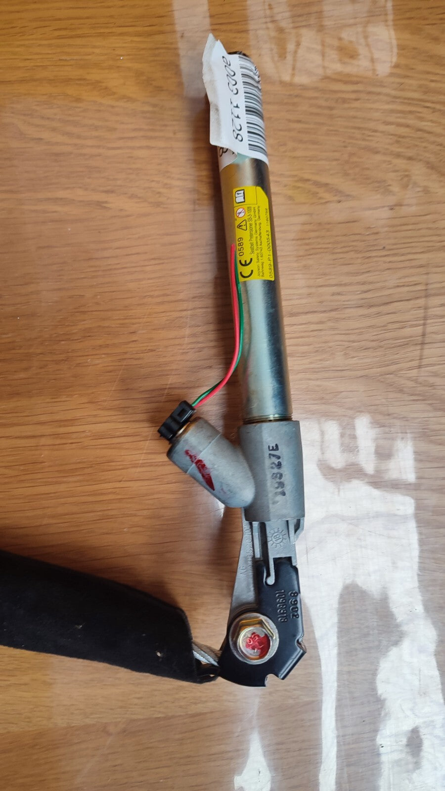 ebay-src:https://i.ebayimg.com/00/s/mtywmfg5mda=/z/pe0aaoswbmzly3cl/$_57.jpg