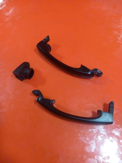 2021 VW Transporter T30 Front Exterior Door Handle Pair 7H0837209 Warranty A412 - Image 2