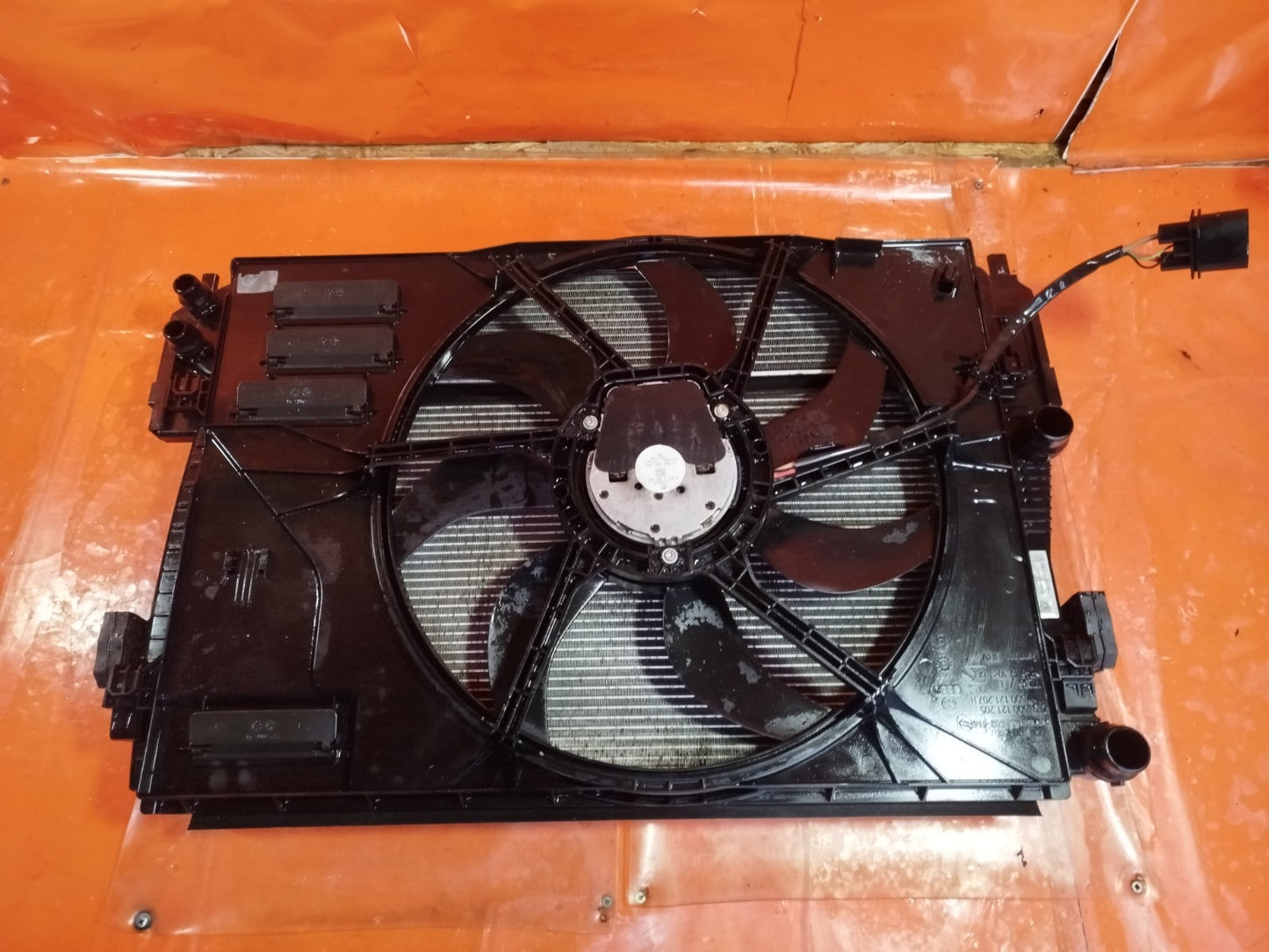 ebay-src:https://i.ebayimg.com/00/s/mtiwmfgxnjaw/z/slgaaeswbwjpfivr/$_57.jpg