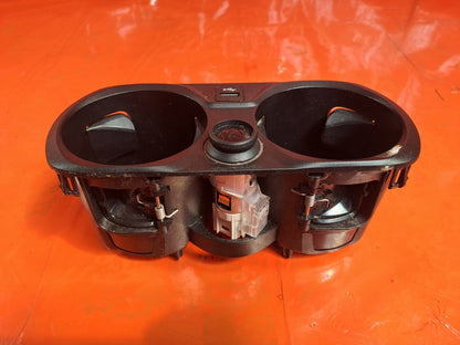 ✅BMW G20 318D M Sport 2.0 Diesel 2021 Centre Console Cup Holder 6806798 83323001 - Image 3