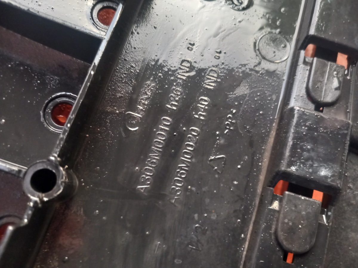 ebay-src:https://i.ebayimg.com/00/s/mtiwmfgxnjaw/z/3~oaaeswdlzqv2vm/$_57.jpg