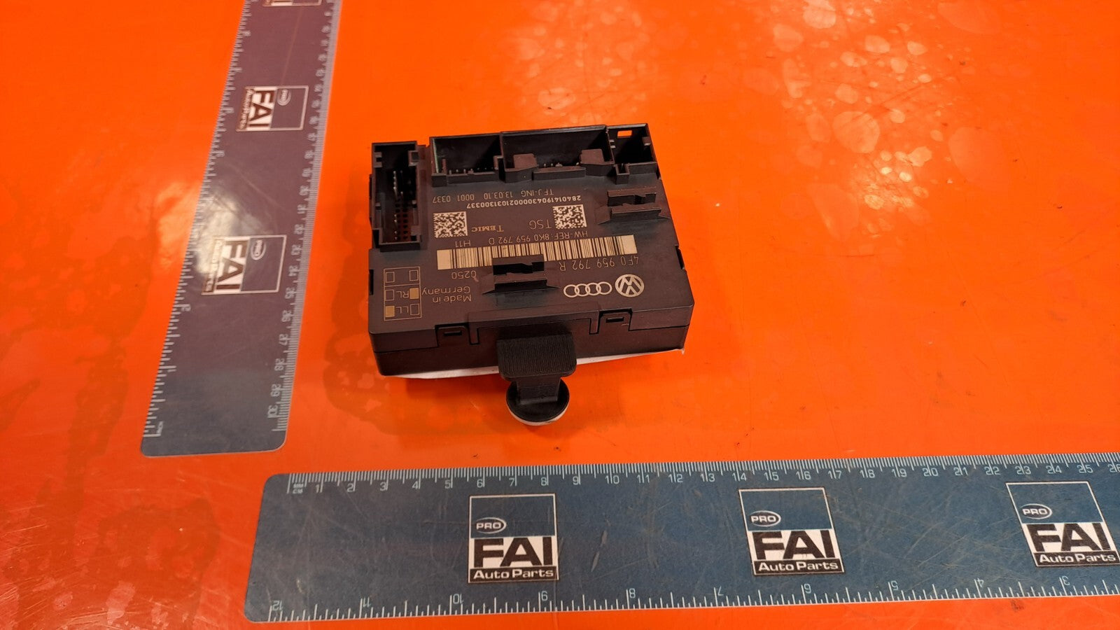 2010 AUDI Q7 S-LINE 3.0D FRONT LEFT DOOR CONTROL MODULE 4F0959792R A224 - Image 11