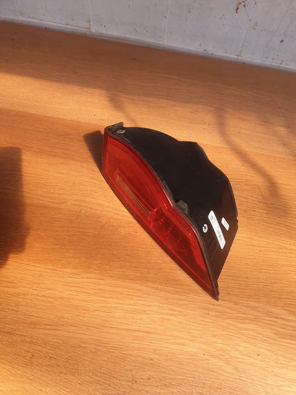 ✅JAGUAR F-PACE V6 3.0 PETROL 2017 REAR RIGHT INNER TAIL LIGHT HK8315K272AA A196 - Image 4