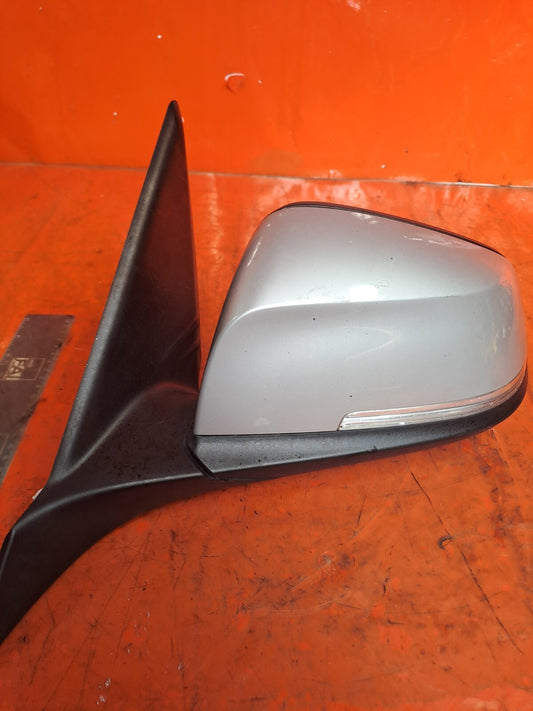 ✅2012 BMW 1 SERIES F20 URBAN 2.0D FRONT LEFT WING MIRROR SILVER A83 + WARRANTY - Image 1