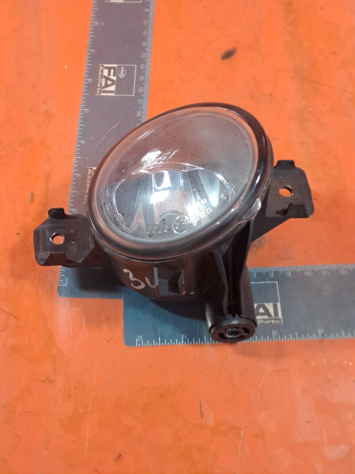 ✅2013 BMW 1 SERIES E88 FRONT FOG LIGHT LEFT SIDE 7837501 + WARRANTY A348 - Image 4
