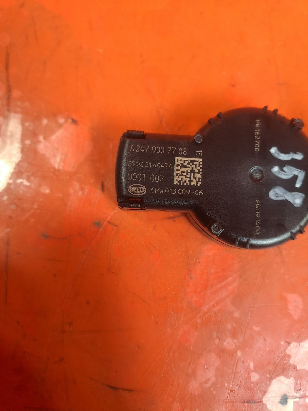 ebay-src:https://i.ebayimg.com/00/s/mtywmfgxmjaw/z/u0saaeswtf1pnvif/$_57.jpg