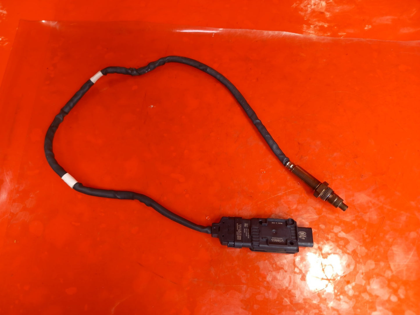 ebay-src:https://i.ebayimg.com/00/s/mtiwmfgxnjaw/z/ipaaaeswv0tqp4-3/$_57.jpg
