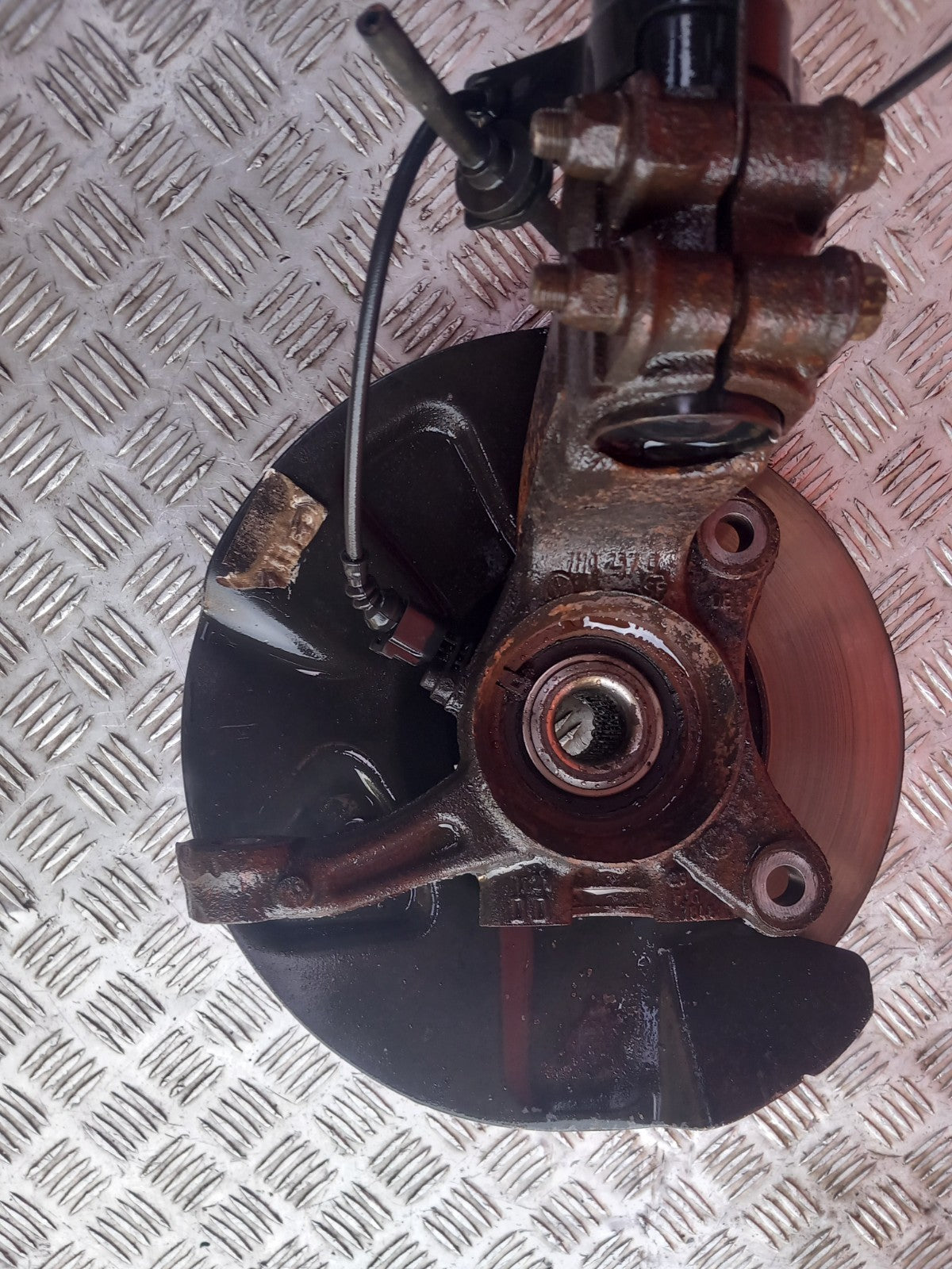 2021 VW Transporter T30 Front Left Suspension Leg Hub 7LA413031K Warranty A412 - Image 4