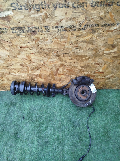 ✅2015 RENAULT TRAFIC MK3 SL27 FRONT RIGHT SUSPENSION LEG & HUB 820001049 A250 - Image 1
