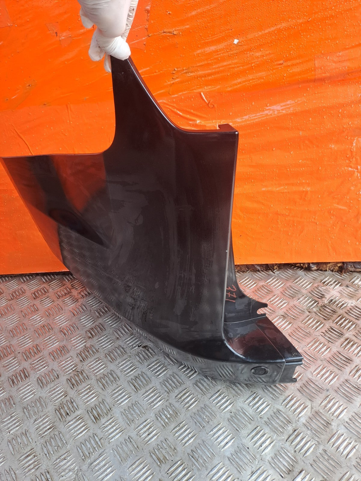 2015 Ford Tourneo Custom Rear Bumper Left Side Corner BK21-17927-AA Black A371 - Image 4