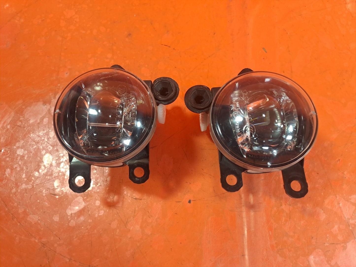 ebay-src:https://i.ebayimg.com/00/s/mtiwmfgxnjaw/z/xjsaaesw5btpltmk/$_57.jpg