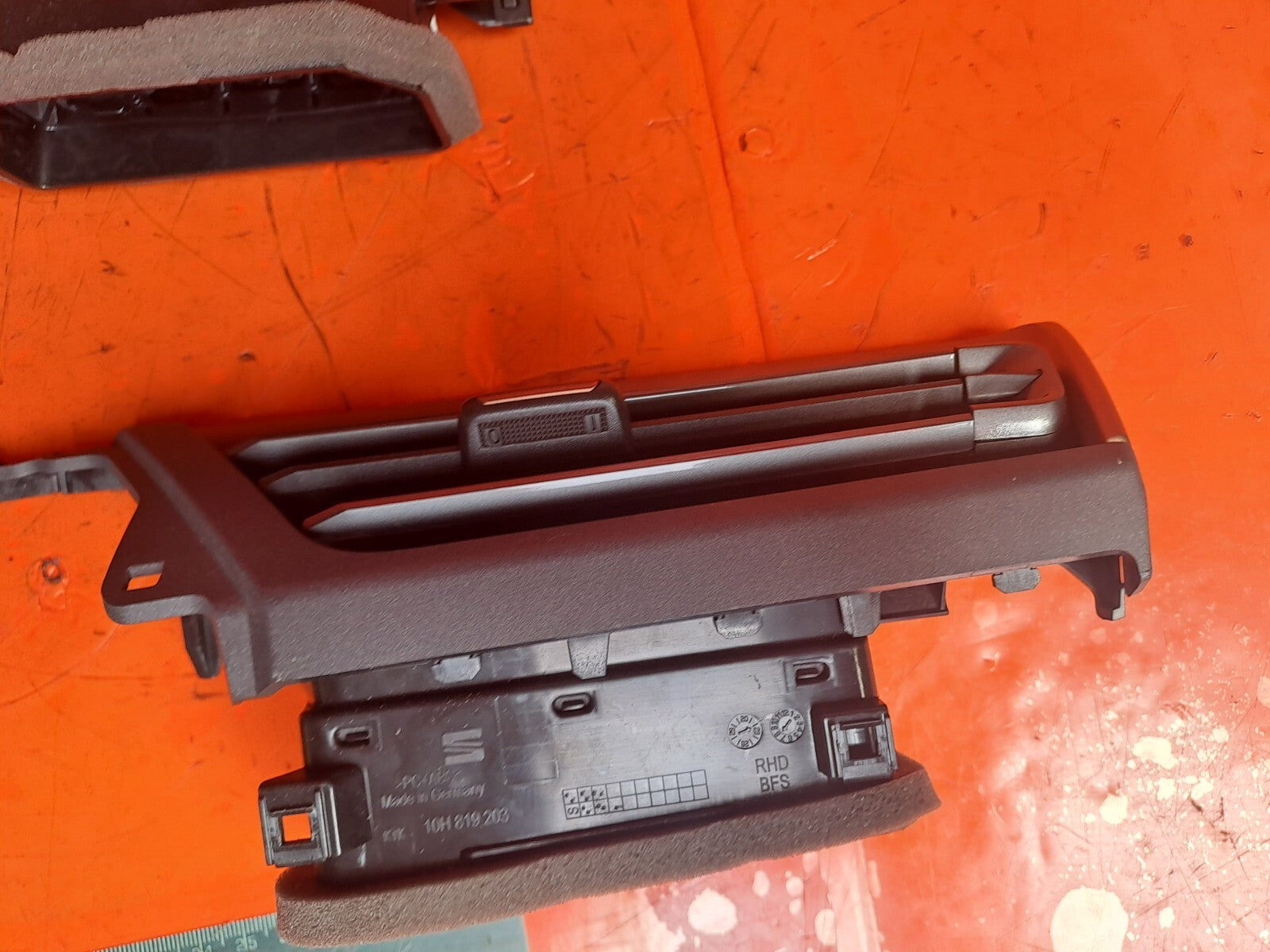 ✅Cupra Born V2 Ev 2023 DASHBOARD AIR VENTS 10H819204 10H819203 10H819204 A209 - Image 12