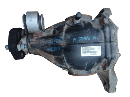 ✅2016 Mercedes C Class W205 2.0 Petrol Differential Rear 2043503914 3.07 A123 - Image 1