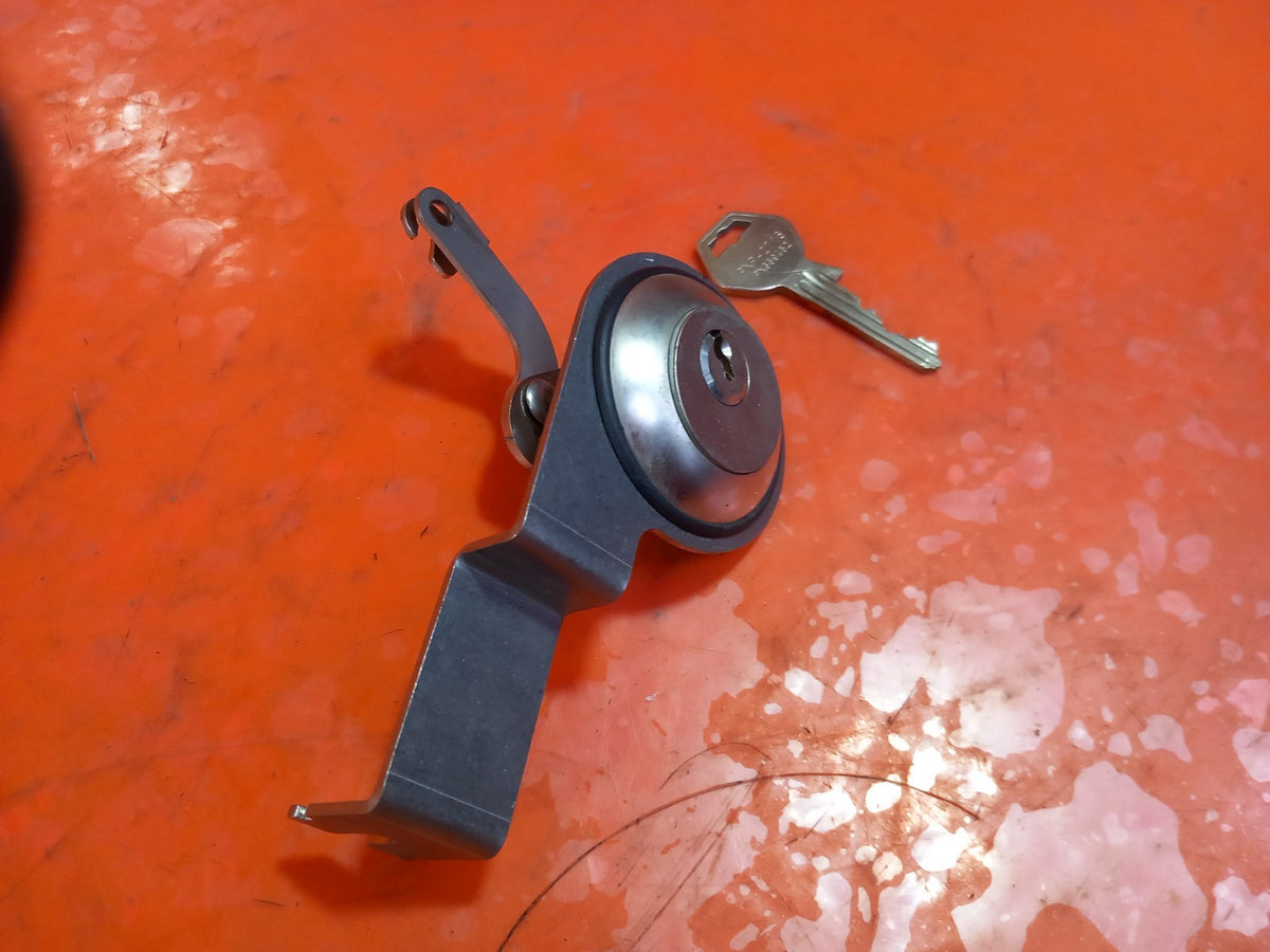2023 Maxus Deliver 9 Lock w/ Key Warranty A425 - Image 3
