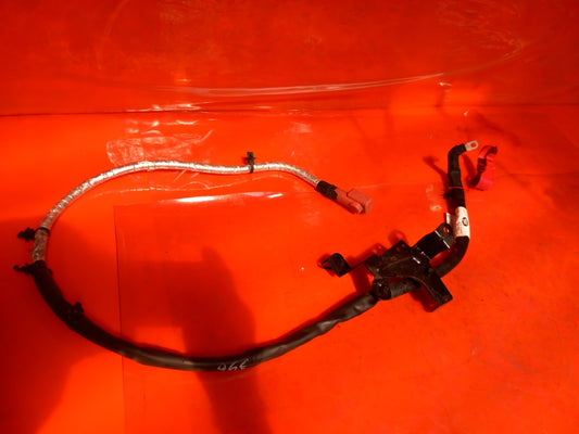 2025 Land Rover Defender L663 Positive Battery Cable M8B2-10C307-CB Warranty - Image 1