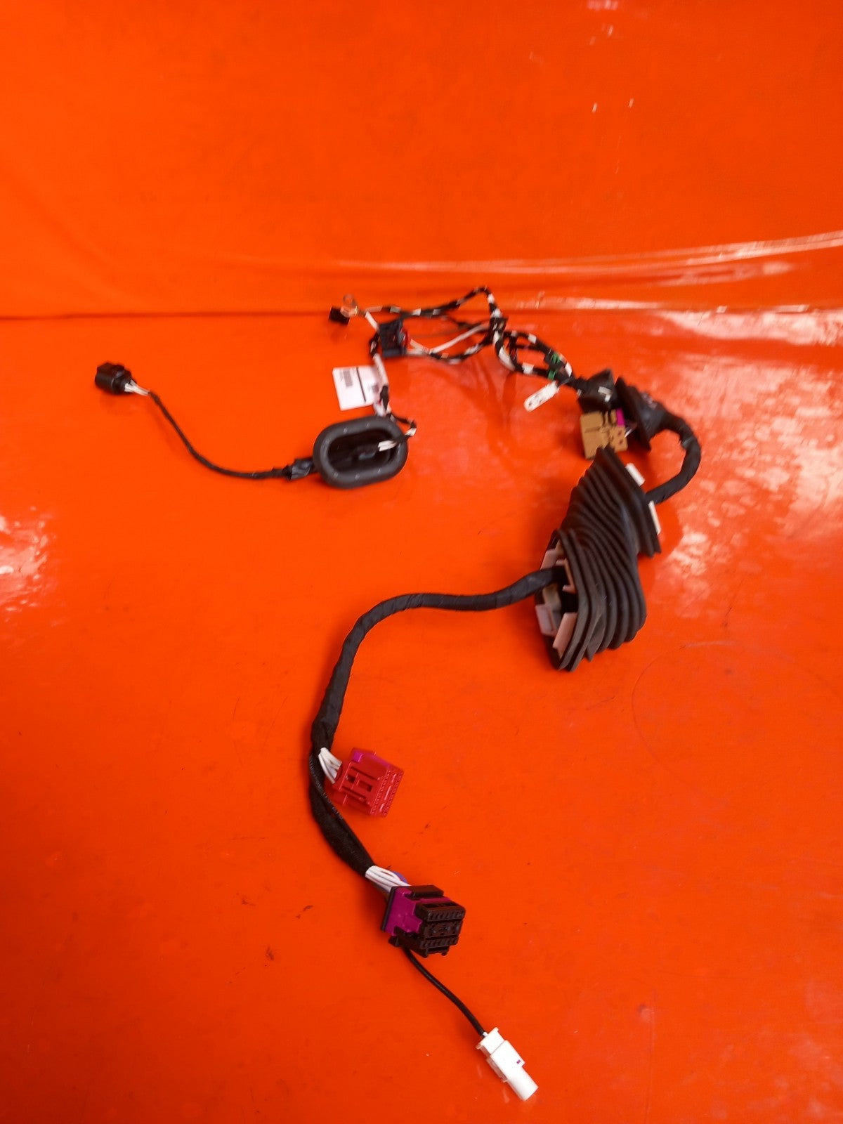 VW Transporter T30 2.0 Diesel 2021 Front Left Door Wiring Loom 2046230669 A410 - Image 4